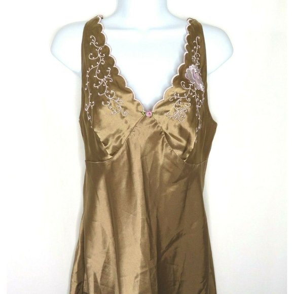 Vintage Inner Most Sears Knee Length Nightgown Embroidery Chiffon Accordion Hem - Picture 9 of 10